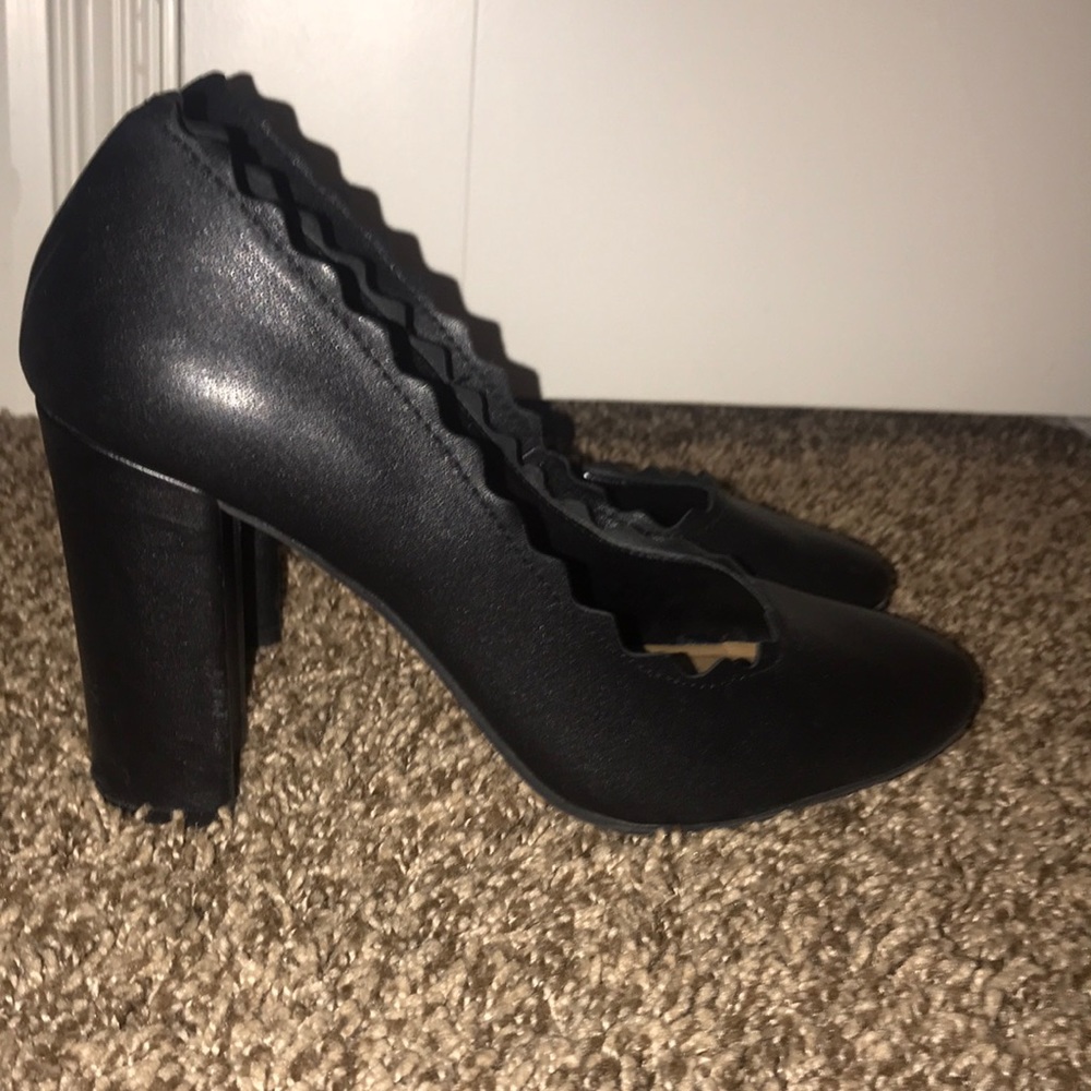 Black heels